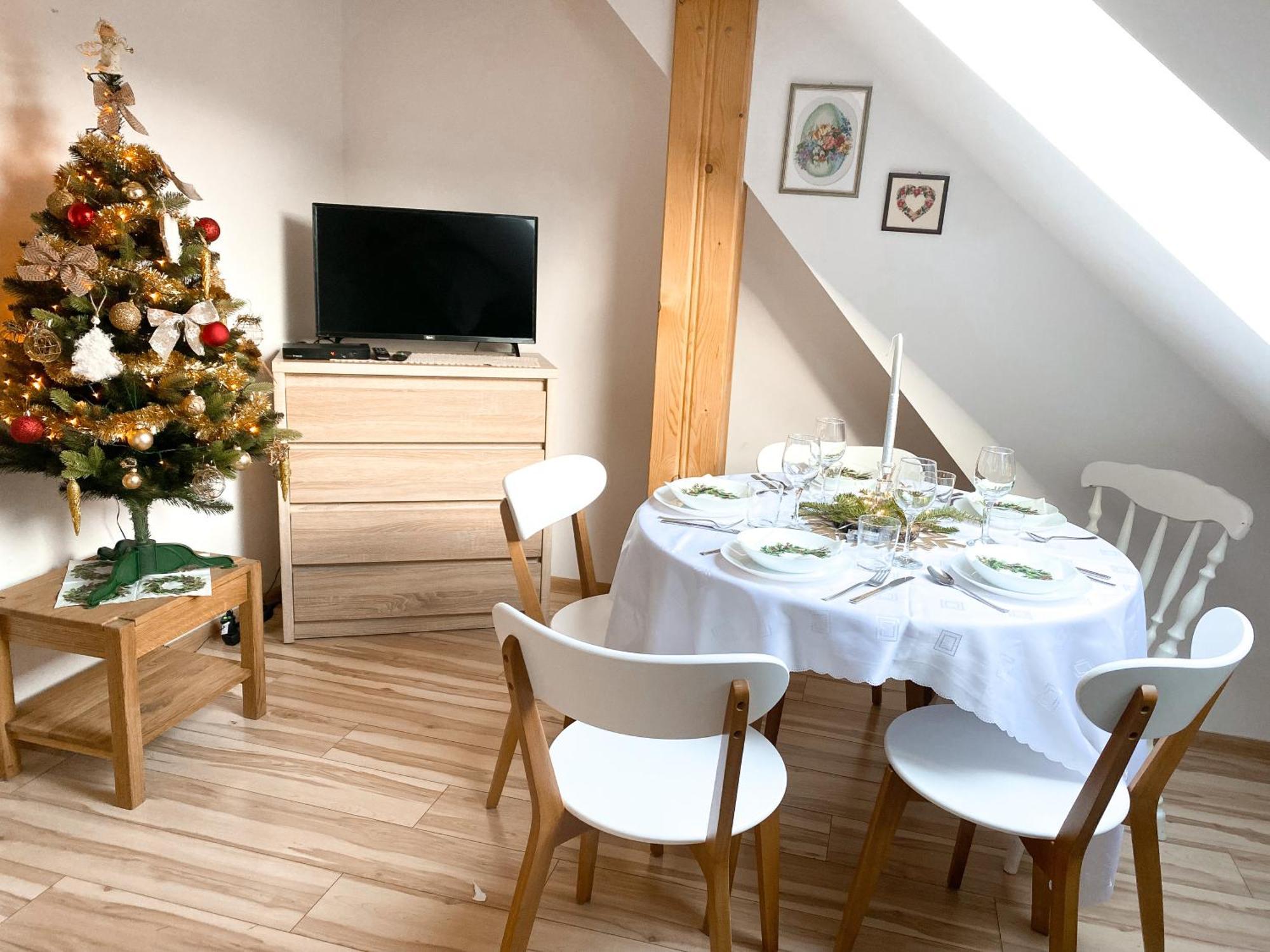 Apartamenty Przy Strumyku שצ'בניצה מראה חיצוני תמונה